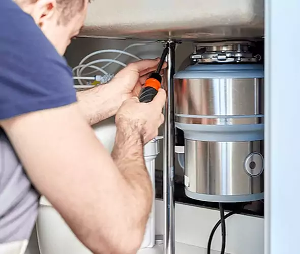 Expert Plumber for Garbage Disposal Replacement in Lake Worth, FL