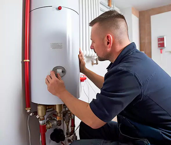 Expert Plumber for Gas Water Heater Replacement in Lake Worth, FL: Schedule Affordable Replacement Services with Us