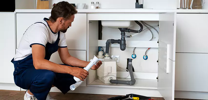 Plumbers for Frozen Pipes in Lake Worth